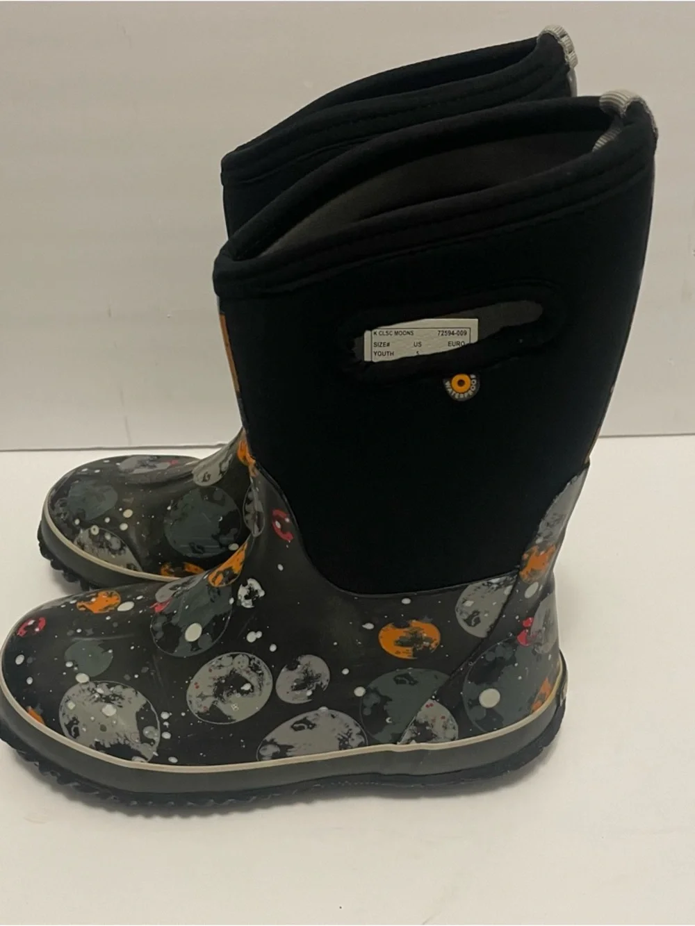 Bogs Youth 5 Waterproof Winter Snow Boots Classic High Insulated Moon Design